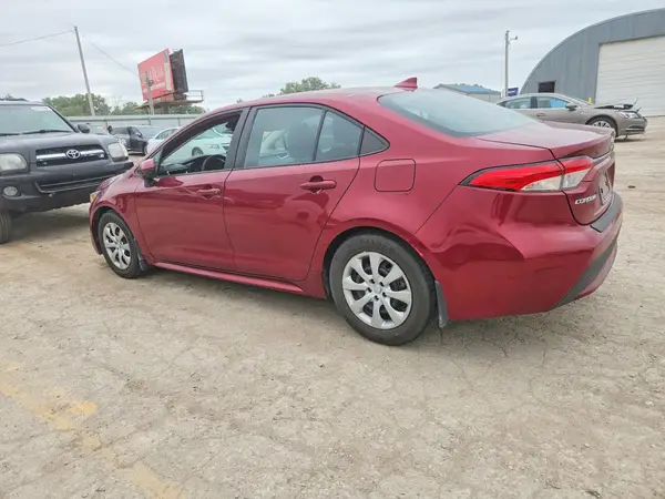 5YFEPMAE0NP303912 2022 TOYOTA COROLLA - Image 2