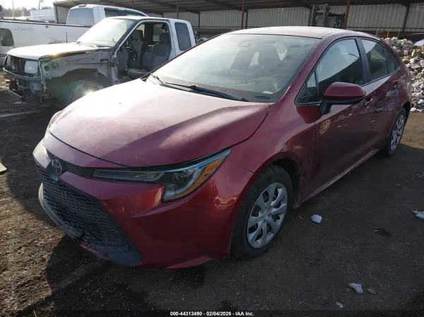 5YFEPMAE0NP306681 2022 TOYOTA COROLLA - Image 2