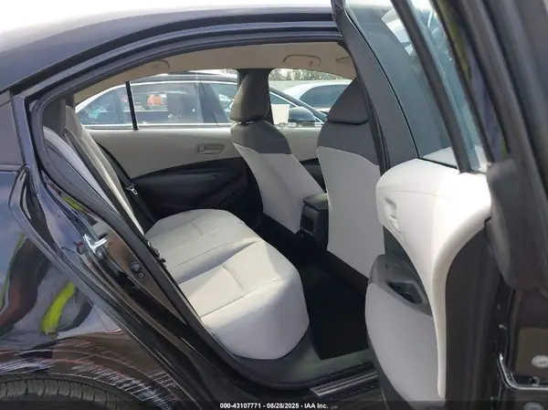 5YFEPMAE0NP310410 2022 TOYOTA COROLLA - Image 8