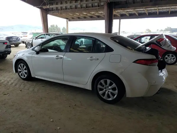 5YFEPMAE0NP310729 2022 TOYOTA COROLLA - Image 2