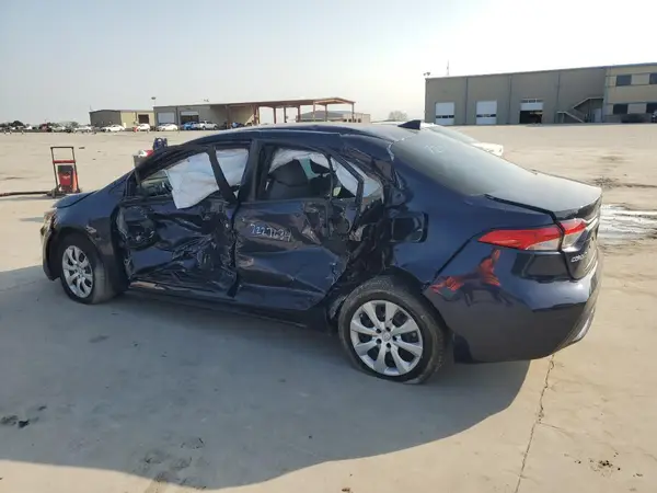5YFEPMAE0NP314795 2022 TOYOTA COROLLA - Image 2
