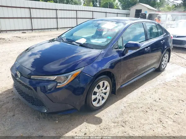 5YFEPMAE0NP323013 2022 TOYOTA COROLLA - Image 2