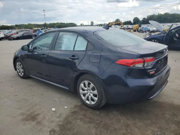 5YFEPMAE0NP333590 2022 TOYOTA COROLLA - Image 2