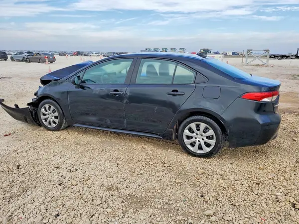 5YFEPMAE0NP333993 2022 TOYOTA COROLLA - Image 2