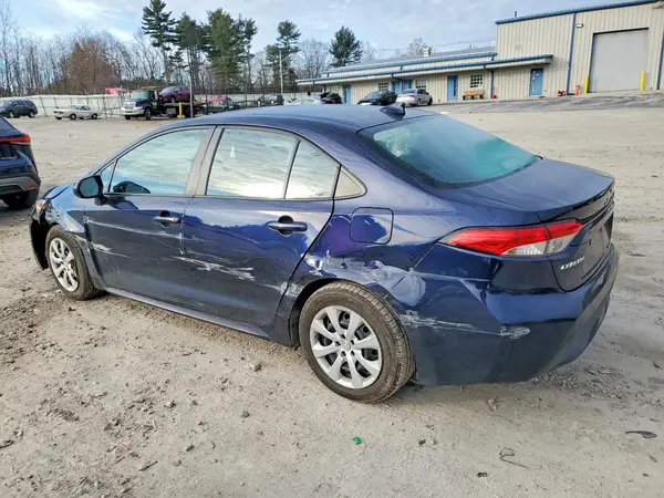 5YFEPMAE0NP337316 2022 TOYOTA COROLLA - Image 2