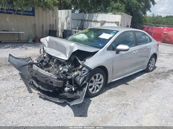 5YFEPMAE0NP338739 2022 TOYOTA COROLLA - Image 2