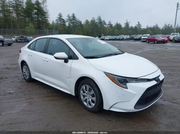 5YFEPMAE0NP340815 2022 TOYOTA COROLLA - Image 1