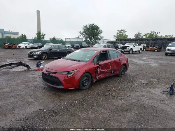5YFEPMAE0NP342631 2022 TOYOTA COROLLA - Image 2