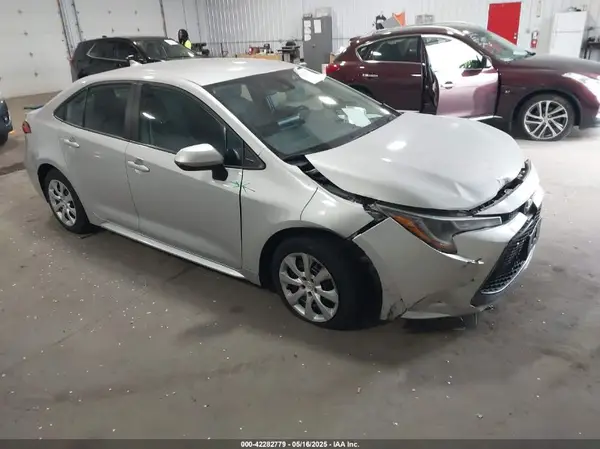 5YFEPMAE0NP343469 2022 TOYOTA COROLLA - Image 1