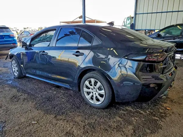 5YFEPMAE0NP345299 2022 TOYOTA COROLLA - Image 2