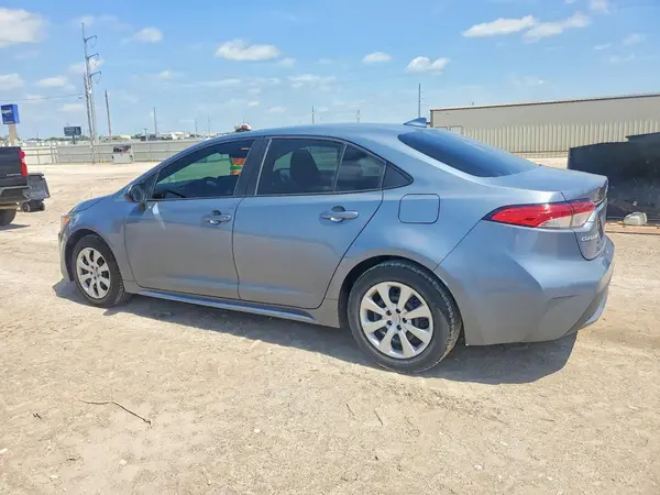 5YFEPMAE0NP346663 2022 TOYOTA COROLLA - Image 2