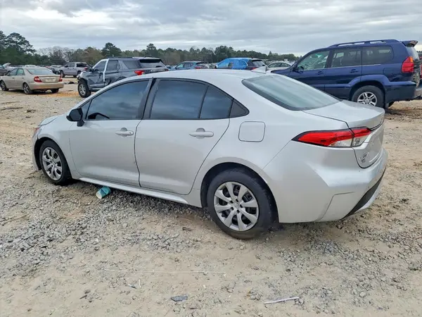 5YFEPMAE0NP358313 2022 TOYOTA COROLLA - Image 2