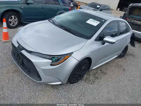 5YFEPMAE0NP360496 2022 TOYOTA COROLLA - Image 2