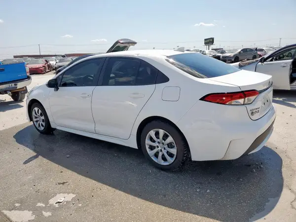 5YFEPMAE0NP360952 2022 TOYOTA COROLLA - Image 2