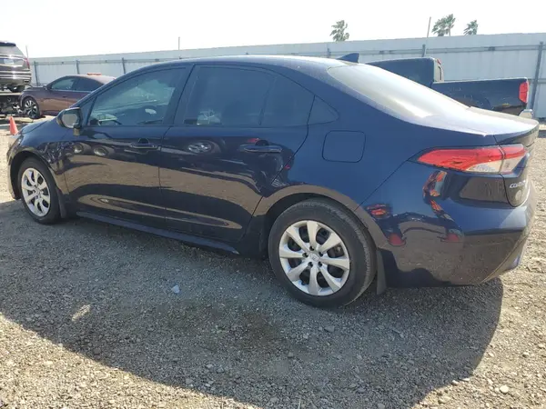 5YFEPMAE0NP361633 2022 TOYOTA COROLLA - Image 2