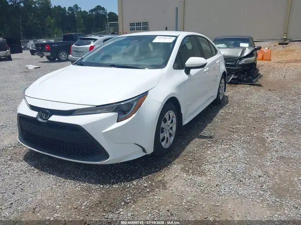 5YFEPMAE0NP365598 2022 TOYOTA COROLLA - Image 2