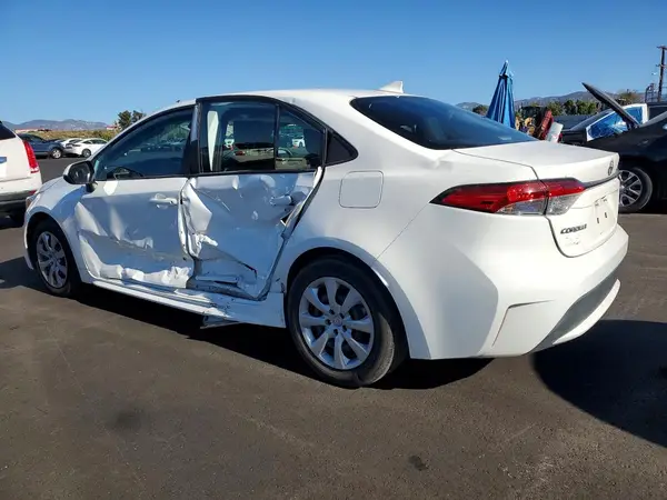 5YFEPMAE0NP367089 2022 TOYOTA COROLLA - Image 2