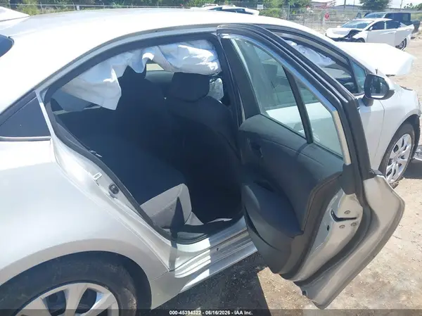 5YFEPMAE0NP369747 2022 TOYOTA COROLLA - Image 8