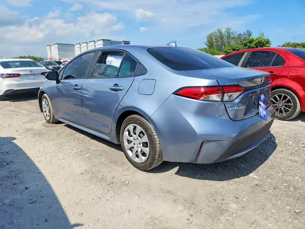 5YFEPMAE0NP375726 2022 TOYOTA COROLLA - Image 2