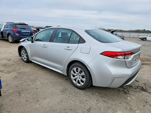 5YFEPMAE0NP377606 2022 TOYOTA COROLLA - Image 2
