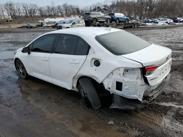 5YFEPMAE1MP157969 2021 TOYOTA COROLLA - Image 2