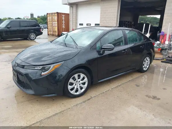 5YFEPMAE1MP160273 2021 TOYOTA COROLLA - Image 2