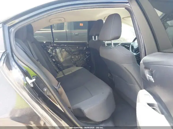 5YFEPMAE1MP163531 2021 TOYOTA COROLLA - Image 8