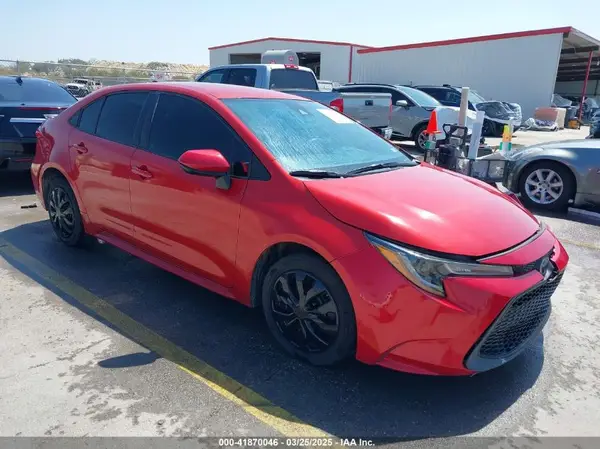 5YFEPMAE1MP167563 2021 TOYOTA COROLLA - Image 1