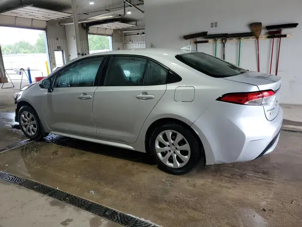 5YFEPMAE1MP169717 2021 TOYOTA COROLLA - Image 2