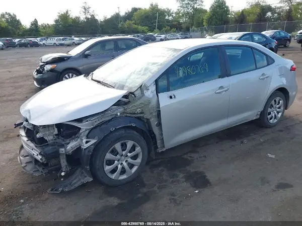 5YFEPMAE1MP171337 2021 TOYOTA COROLLA - Image 2