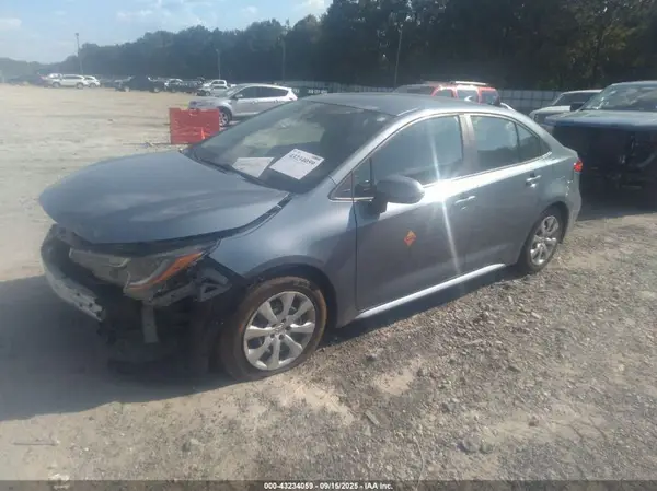 5YFEPMAE1MP171628 2021 TOYOTA COROLLA - Image 2