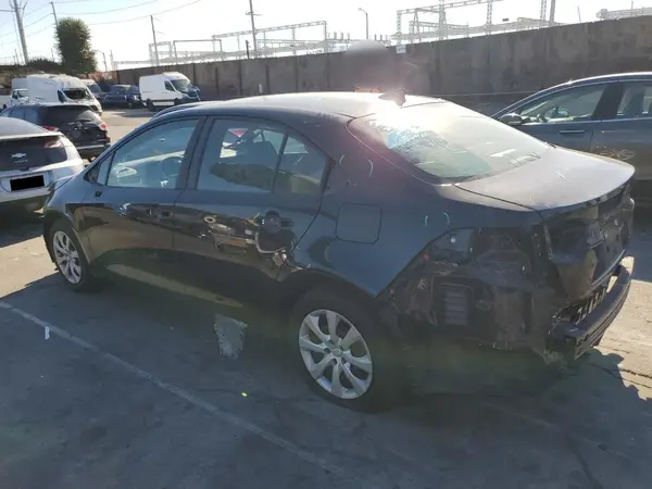 5YFEPMAE1MP172469 2021 TOYOTA COROLLA - Image 2