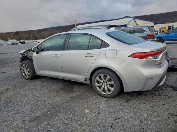 5YFEPMAE1MP180278 2021 TOYOTA COROLLA - Image 2