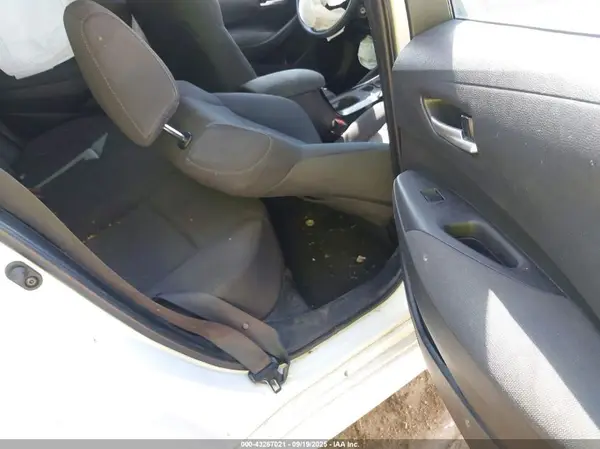 5YFEPMAE1MP180457 2021 TOYOTA COROLLA - Image 8