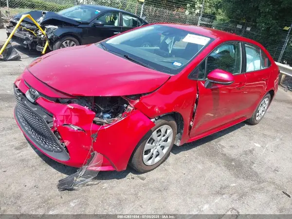 5YFEPMAE1MP181219 2021 TOYOTA COROLLA - Image 2