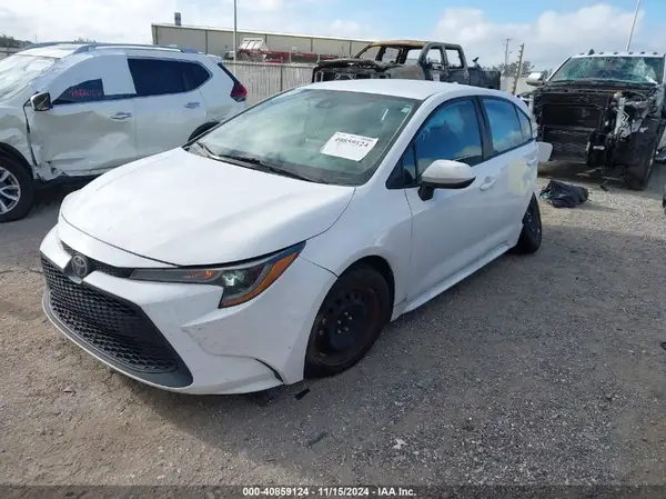 5YFEPMAE1MP183181 2021 TOYOTA COROLLA - Image 2