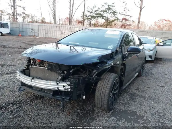 5YFEPMAE1MP184203 2021 TOYOTA COROLLA - Image 2