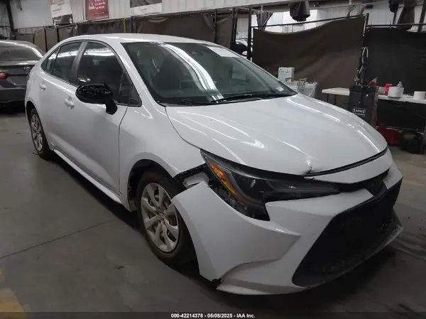 5YFEPMAE1MP186629 2021 TOYOTA COROLLA - Image 1