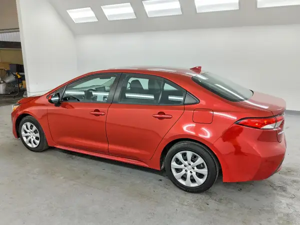5YFEPMAE1MP191636 2021 TOYOTA COROLLA - Image 2