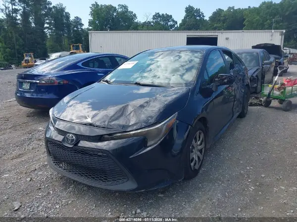 5YFEPMAE1MP191829 2021 TOYOTA COROLLA - Image 2