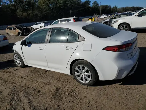 5YFEPMAE1MP207060 2021 TOYOTA COROLLA - Image 2