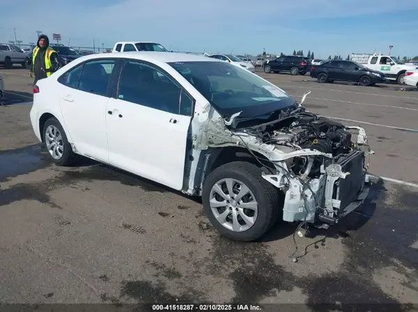 5YFEPMAE1MP208550 2021 TOYOTA COROLLA - Image 1