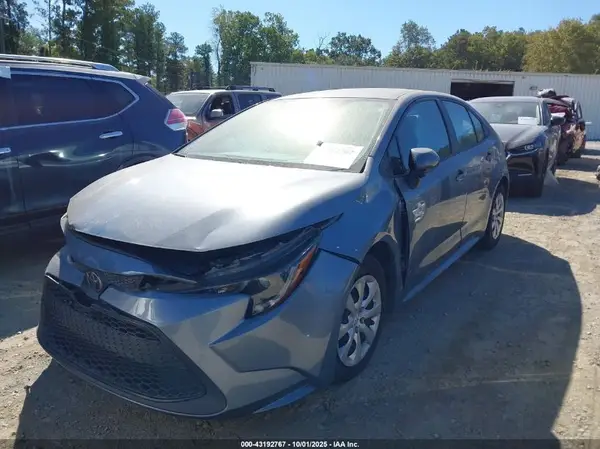 5YFEPMAE1MP208760 2021 TOYOTA COROLLA - Image 2
