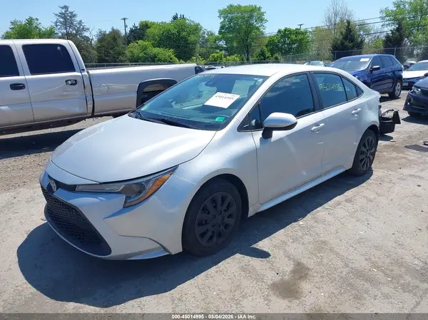 5YFEPMAE1MP210170 2021 TOYOTA COROLLA - Image 2