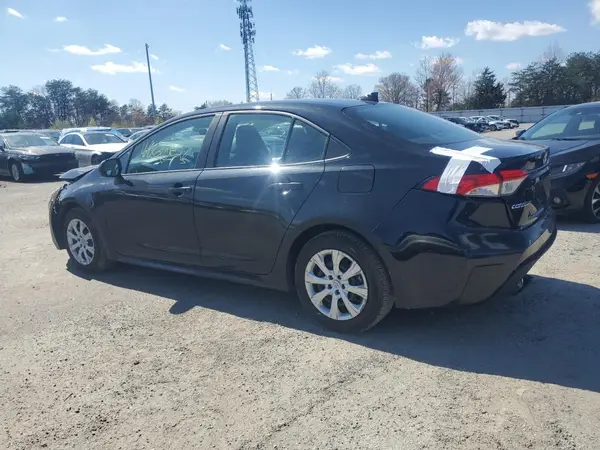 5YFEPMAE1MP232735 2021 TOYOTA COROLLA - Image 2