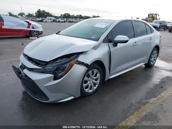 5YFEPMAE1MP246859 2021 TOYOTA COROLLA - Image 2