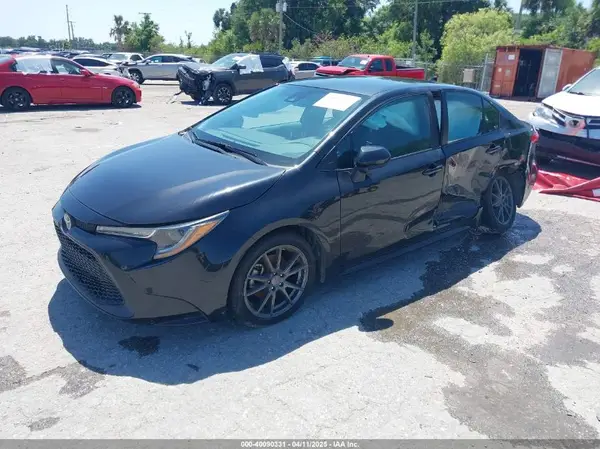 5YFEPMAE1MP247493 2021 TOYOTA COROLLA - Image 2