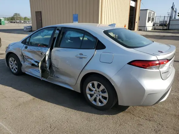 5YFEPMAE1MP253150 2021 TOYOTA COROLLA - Image 2