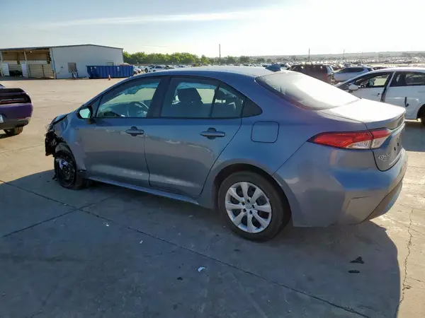 5YFEPMAE1MP260678 2021 TOYOTA COROLLA - Image 2