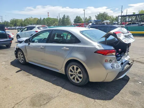 5YFEPMAE1MP260972 2021 TOYOTA COROLLA - Image 2
